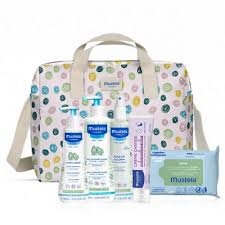 BOLSA DE PASEO MUSTELA LUNARES CON 5 PRODUCTOS